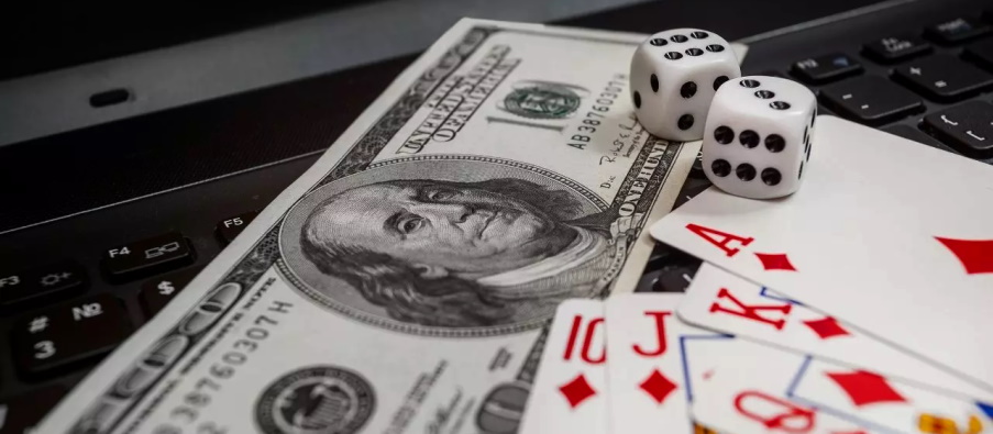 earn a lot of money through online gambling